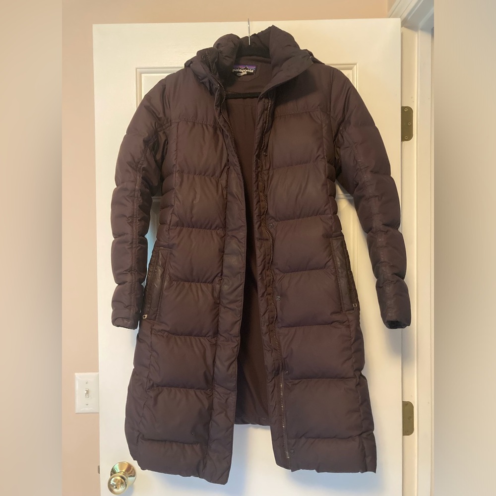 Patagonia Plum Down With It Parka Womens Warm Cozy